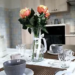 Carla's House - Relax A Tra Mare E Monti Daire Scalea