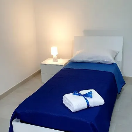 Carla's House - Relax A Tra Mare E Monti Lejlighed Scalea
