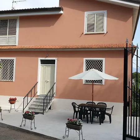 Carla's House - Relax A Tra Mare E Monti Scalea